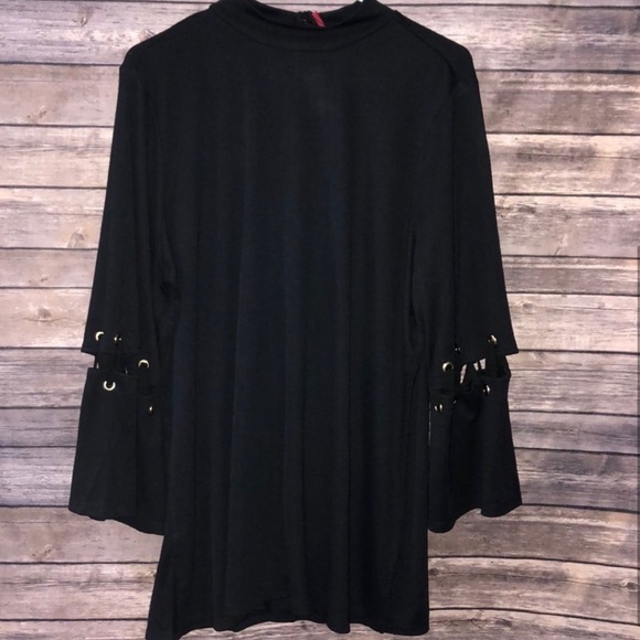 Love Scarlett plus size sweater top bell sleeves - Picture 3 of 6